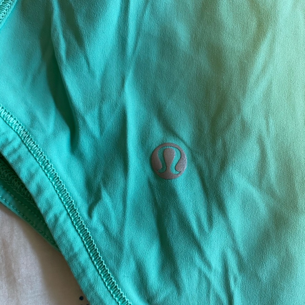 Lululemon Tee - Picture 3 of 3